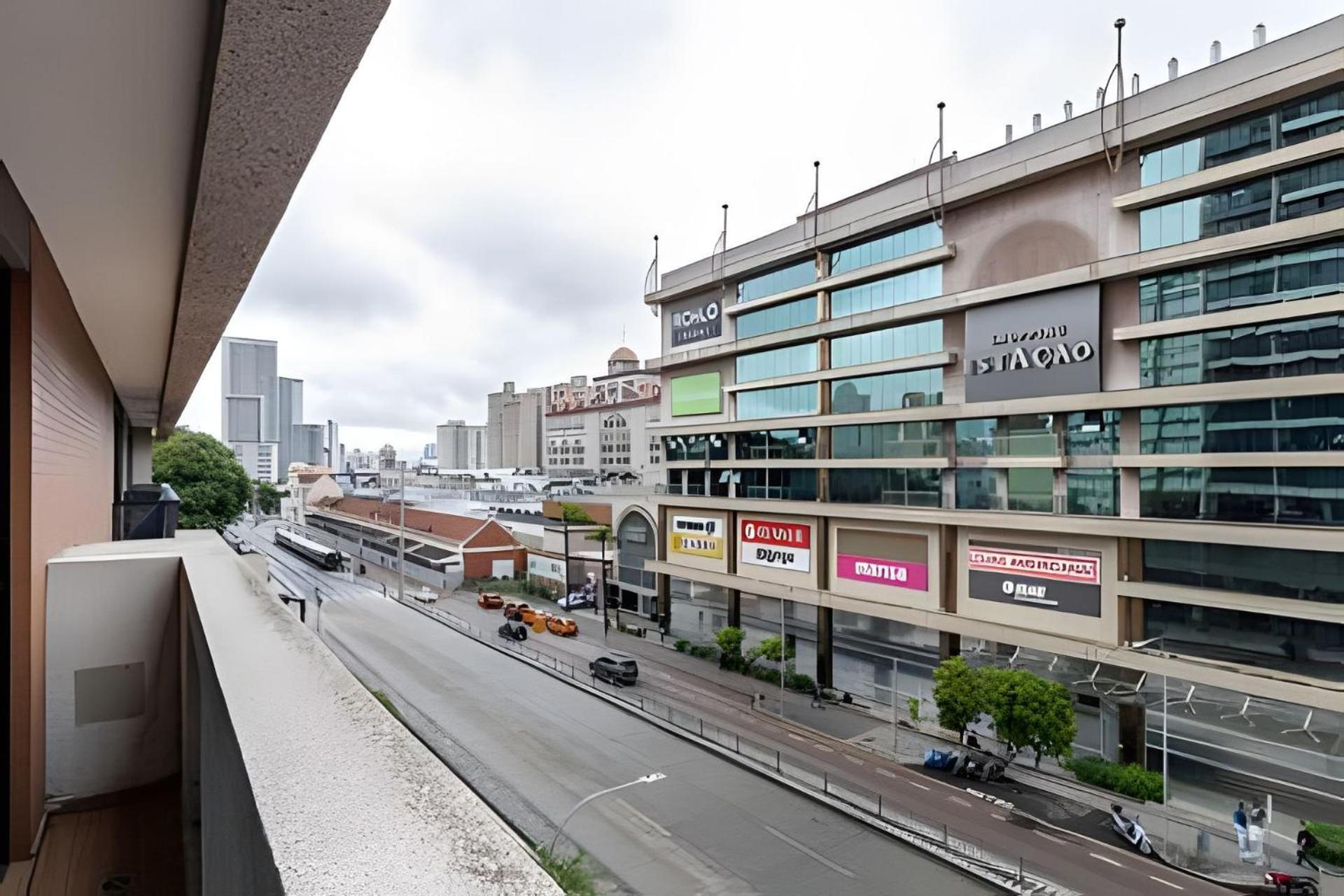 Predio Em Frente Ao Shopping Estacao Apartment *
