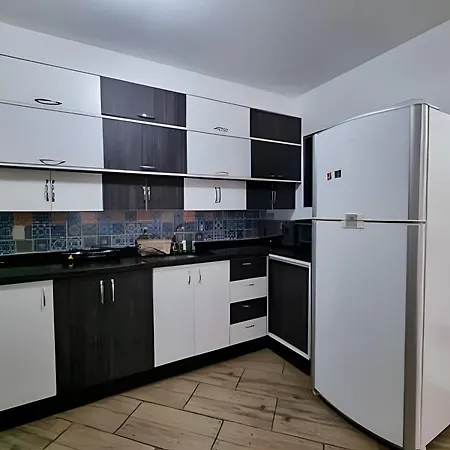 Predio Em Frente Ao Shopping Estacao Apartment Curitiba Exterior photo