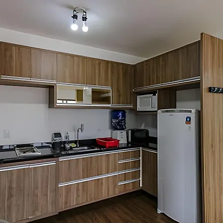 Predio Em Frente Ao Shopping Estacao Apartment Curitiba Exterior photo