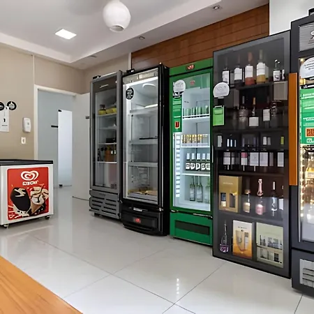 Predio Em Frente Ao Shopping Estacao Apartment Curitiba Exterior photo