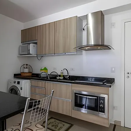 Predio Em Frente Ao Shopping Estacao Apartment Curitiba Exterior photo