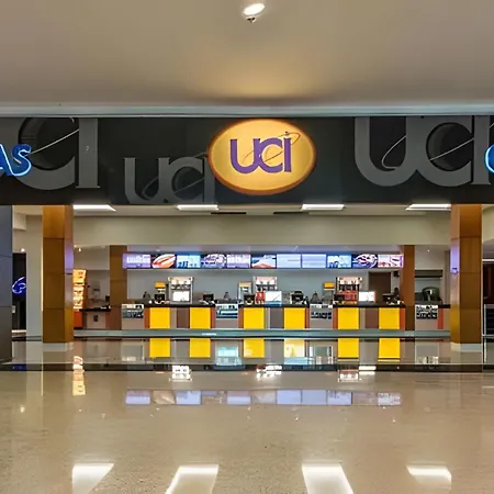 Predio Em Frente Ao Shopping Estacao Apartment Curitiba Exterior photo
